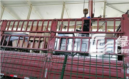 旭瑞鴨業的超微格柵除污機等污水處理設備如期發貨